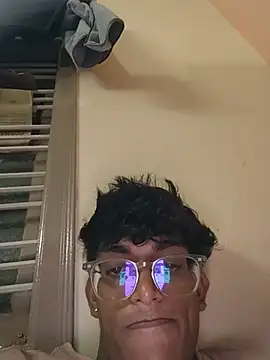 ThejasRockey's Live XXX Chat