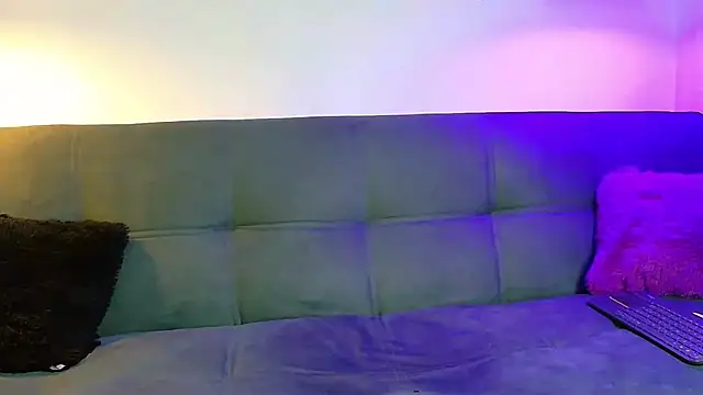 Chat +18 de Karim_mansur ao vivo