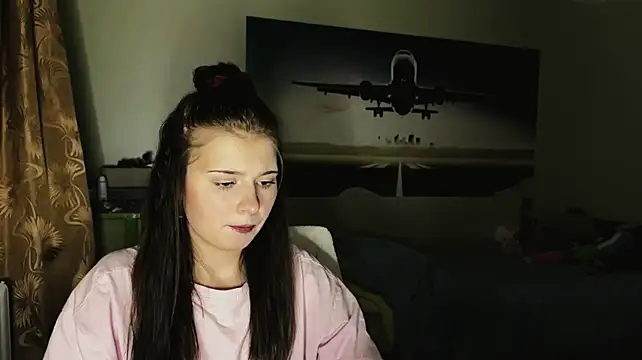 KatelinSpiegle 现场XXX聊天