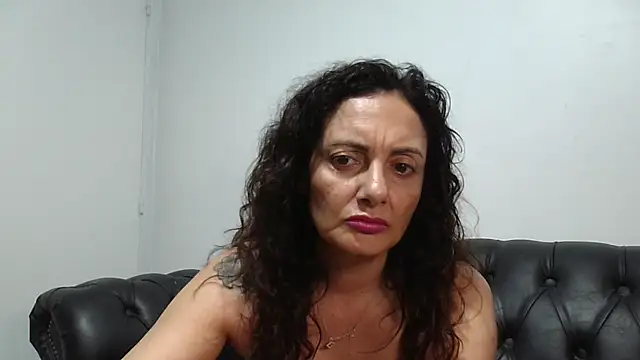 دردشة dulcefanny الجنسية المباشرة