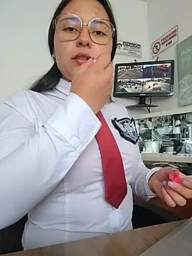 Czat XXX na żywo – Queen_linda1