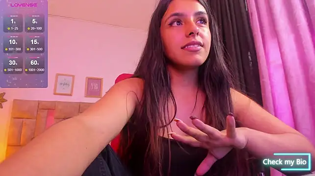 Chat +18 de sofi_secrets ao vivo