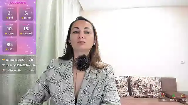 Chat +18 de KatrinSweet ao vivo