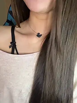 Czat XXX na żywo – Yiyina_17