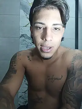 Jaacob_7 XXX чат на живо