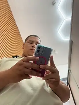 Patricio_02 Chat XXX live
