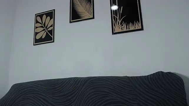 demonica_lucy live XXX chat