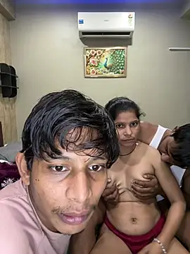 Webkamerová show horny_ritika