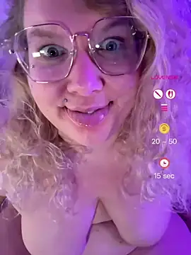 KimberlyCurves' Live XXX Chat