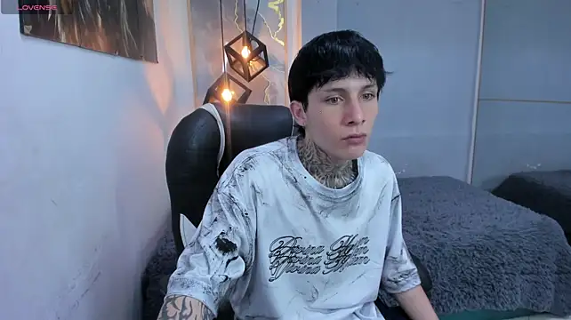 Chat XXX Live Cry_thereal
