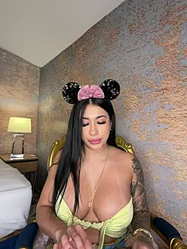 Czat XXX na żywo – kiim_taaylor