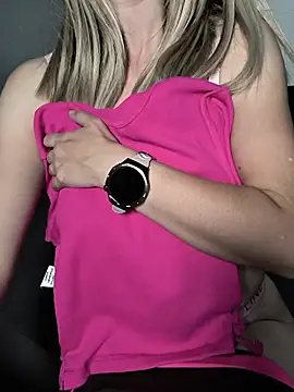 Chat XXX Live catblueeyes