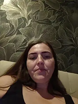 MilaMature Chat XXX in diretta