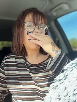 Chat XXX en directo de moan4mona