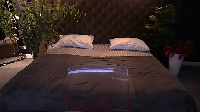 SecretKiraa Live XXX-chat