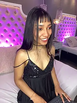 LaylaJames Live XXX-chat