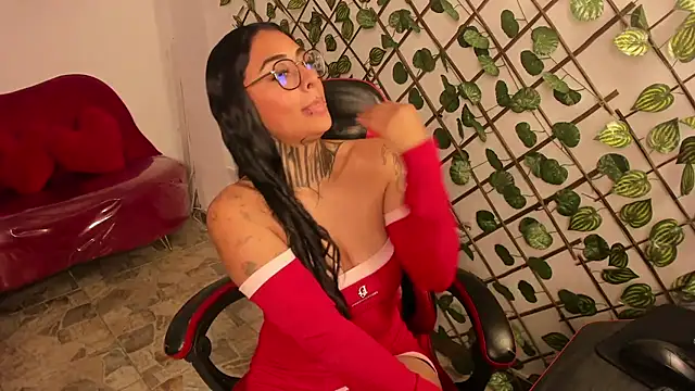 Chat +18 de Lovely_celeste ao vivo