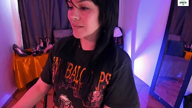 Chat +18 de orlena_bella ao vivo