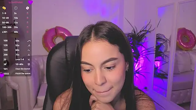 Aleejaa__ – Naživo XXX chat