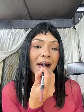 AxaraXXX – Live XXX-chat