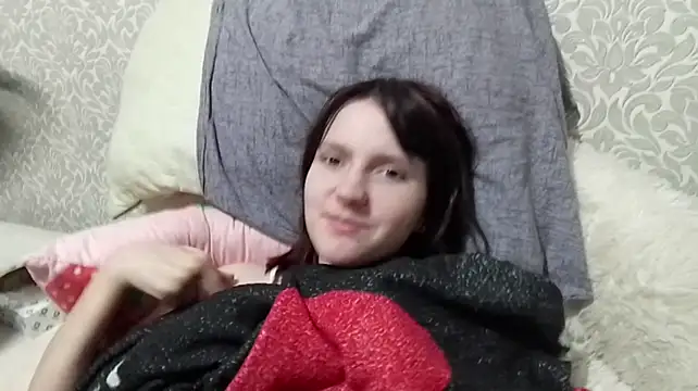 Chat +18 de Spidygirll ao vivo