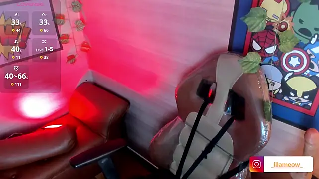 Lilameow222's Live XXX Chat