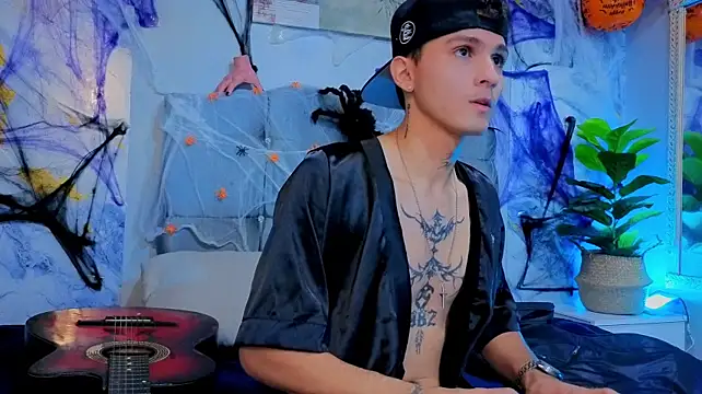 Axel_Ryder 即時 XXX 聊天