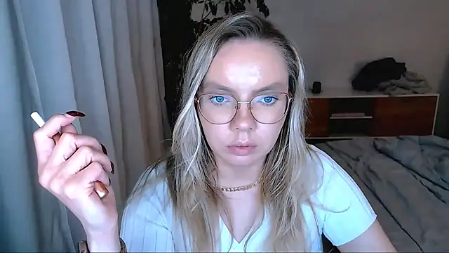 PolinaXXXXXJones – Naživo XXX chat