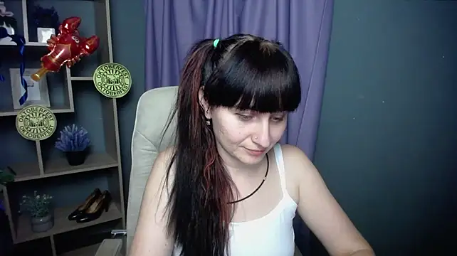 Živý XXX chat NinaFlawlees