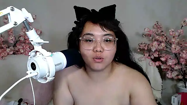 Moertomlly's Live XXX Chat