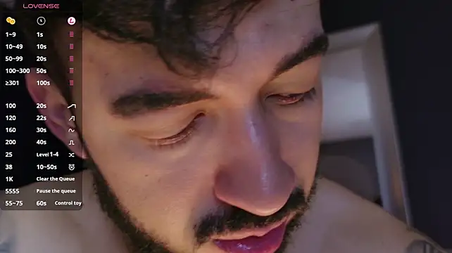Czat XXX na żywo – MarkWalker__