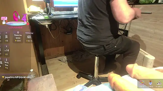 misteryman1956 Adlı Modelin Canlı XXX Sohbeti