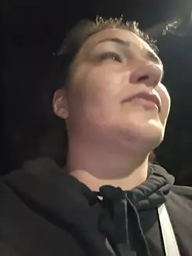 Hausverbot3's Live XXX Chat