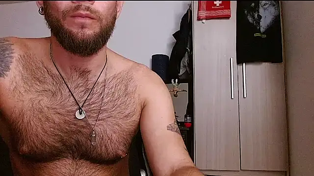 DominanThewolff's Live XXX Chat