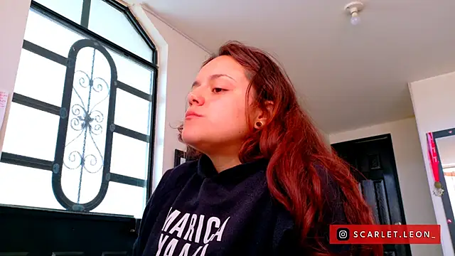 Chat +18 de Scarletleon77 ao vivo