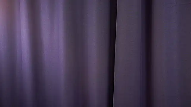 Chat XXX ao vivo de ModestaCavan