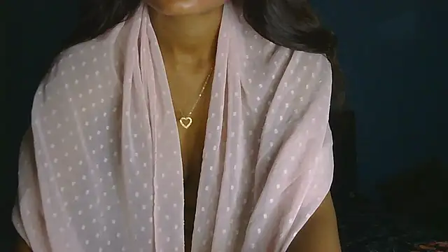 Aarti_misty71's Live XXX Chat
