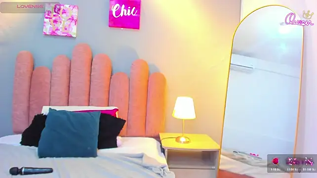 Rossiecameron_ Chat XXX in diretta