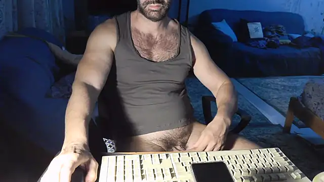 Chat XXX en directo de TebaldHot
