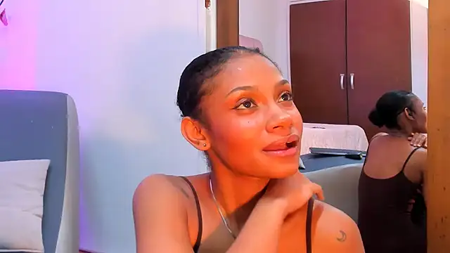 Chat XXX en directo de kamii_arias