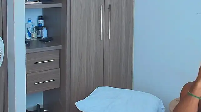 Chat +18 de Cock_dark06 ao vivo