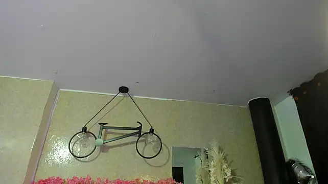 Czat XXX na żywo – Julieth_Caandy