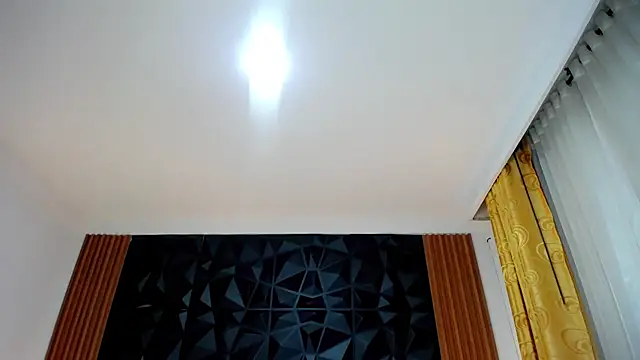 XXX chat uživo modela Lulu_mommyHot