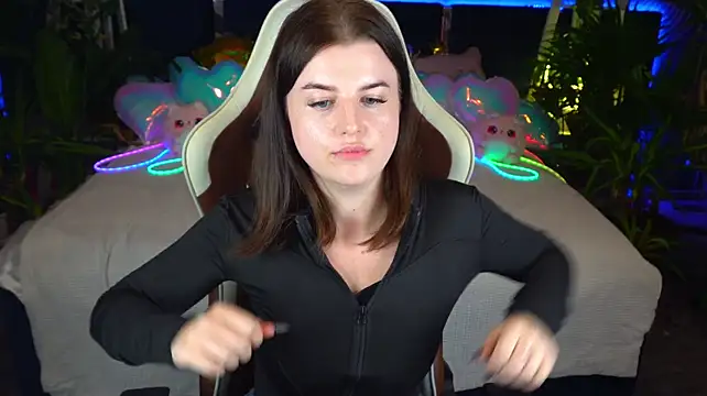 KristiFoxy Chat XXX live