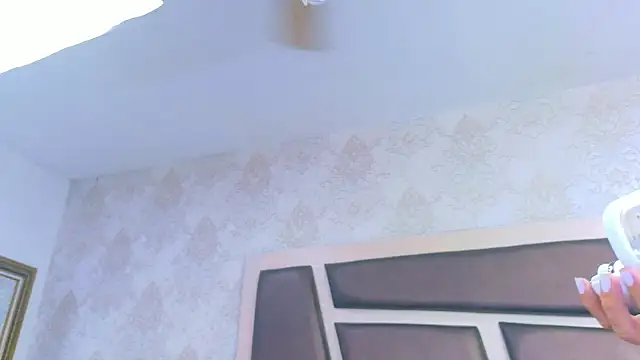 NicoleEsposito Adlı Modelin Canlı XXX Sohbeti