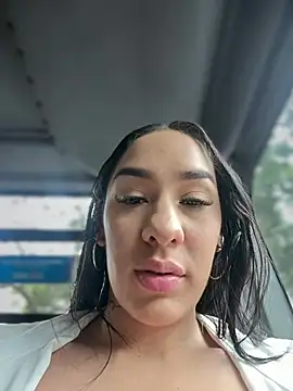 __IRIS__ Live XXX-chat
