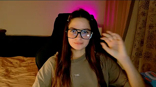 KiraVair – Live XXX-chat