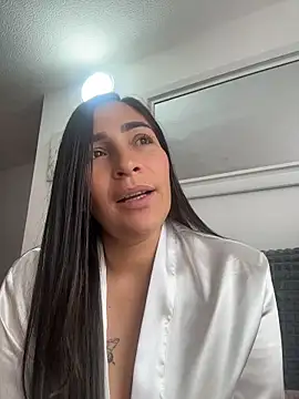 luna_lgomez_'s Live XXX Chat