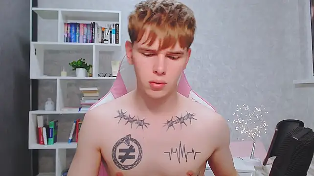 Fredd_Xanders Adlı Modelin Canlı XXX Sohbeti