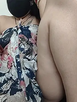 แชท XXX สดของ Hot_pooja2